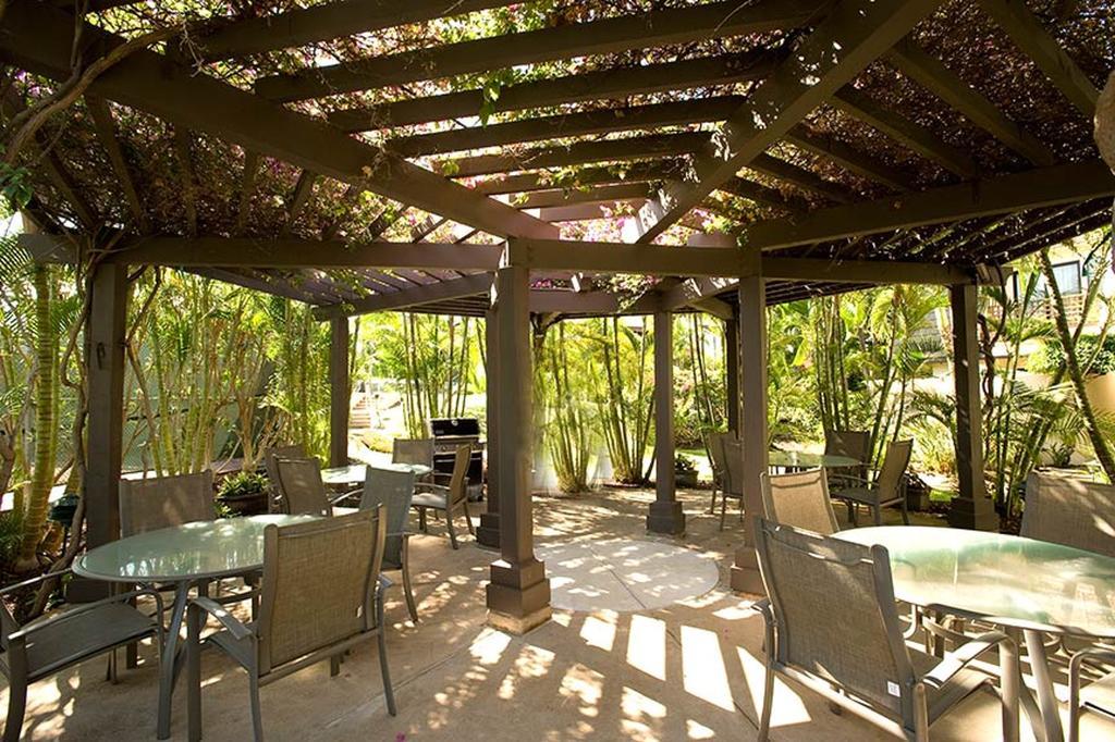 Апартаменты Maui Kamaole Уэйлея Экстерьер фото